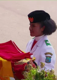 Neeltje Deliana dari Papua Jadi Pembawa Baki Penurunan Bendera di Istana pada HUT ke-81 RI