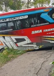 Ngaku Diteror! Sopir Bus Massa Pati Diintimidasi OTK Jelang Demo, SIM dan Surat Izin Diancam Dicabut