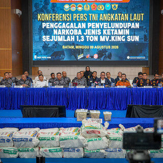 Operasi Gabungan Gagalkan Penyelundupan 1,3 Ton Ketamine di Perairan Natuna