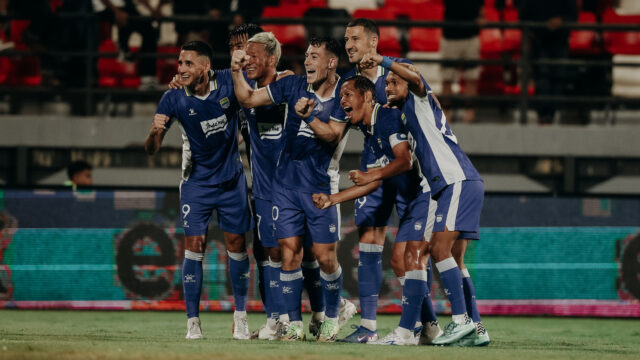 Persib 3-0 Sabah FC, Igor Tolic Puji Mariano Peralta