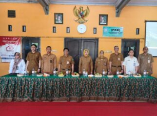 Pelayanan Satu Pintu (One Desk Stop Service) di Desa Tambak Sawah, Kecamatan Waru