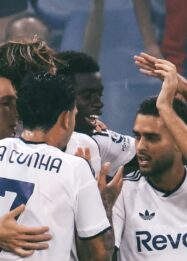 Hasil Liga Italia: Como 1907 Pesta Gol 4-1 Atas Genoa.