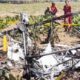 Pesawat latih jenis fixed wing Sky Ranger dengan registrasi PK-S360 mengalami pendaratan darurat di area persawahan tembakau lalu terbakar