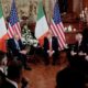 Presiden Amerika Serikat (AS) Donald Trump saat bertemu Perdana Menteri (PM) Irlandia Micheal