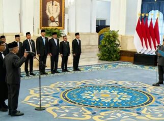 Presiden RI, Prabowo Subianto melantik Suahasil Nazara sebagai Menkeu