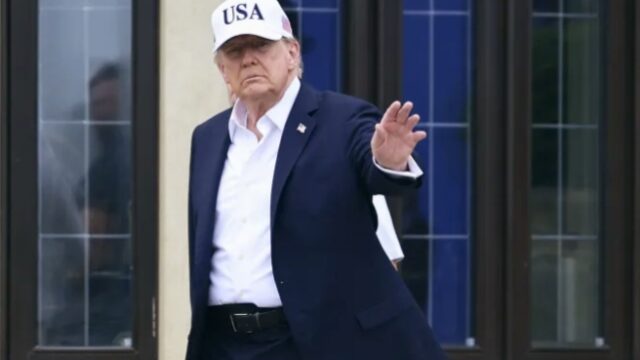 Presiden Amerika Serikat (AS), Donald Trump