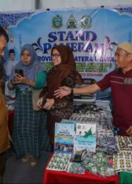 Gubernur Jateng, Ahmad Luthfi saat meninjau Pameran Serambi Nusantara