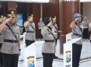 Polda Jatim Gelar Sertijab Kabid TIK dan Sejumlah Kapolres