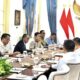 Presiden Prabowo saat memimpin rapat terbatas bersama sejumlah menteri Kabinet Merah Putih