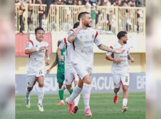 Dimitar Mitkov usai cetak gol ke gawang PSS Sleman