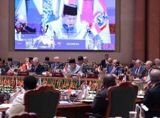 Presiden RI Prabowo Subianto saat menghadiri sesi pertemuan bertema “Resilience, Innovation, Cooperation and Sustainability: Shaping the Future for Inclusive Global Growth” dalam KTT BRICS 2026