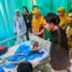 Wapres Gibran didampingi Gubernur Jateng Ahmad Luthfi tinjau pasien dugaan keracunan menu MBG
