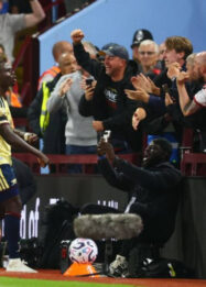 Tekuk Aston Villa 1-0, Arsenal Bayangi Man City di Klasemen Premier League