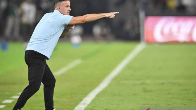 Pelajaran Derbi Melayu, John Herdman Evaluasi Taktik Parkir Bus Timnas Saat Main 10 Orang