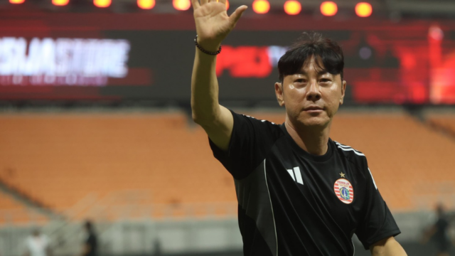 Shin Tae-yong Tak Masalah Laga Persija vs Java United Dipindah ke Bali