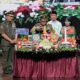Gubernur DKI Jakarta, Pramono Anung saat memotong tumpeng syukuran HUT ke-76 Satpol PP dan HUT ke-64 Satlinmas