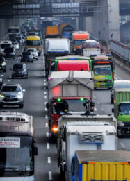 Tol Jagorawi hingga Japek Macet Pagi Ini Ada Perbaikan Jalan-Volume Lalin