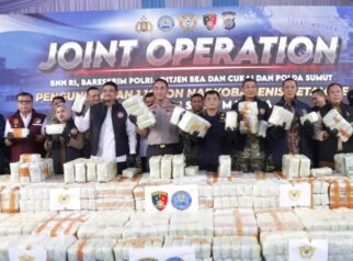 Kapolri Jenderal Polisi Suyudi Ario Seto memimpin konferensi pers