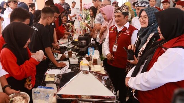 Bupati Banyuwangi Ipuk Fiestiandani mengaku bangga atas perkembangan siswa Sekolah Rakyat Terintegrasi 1 Banyuwangi