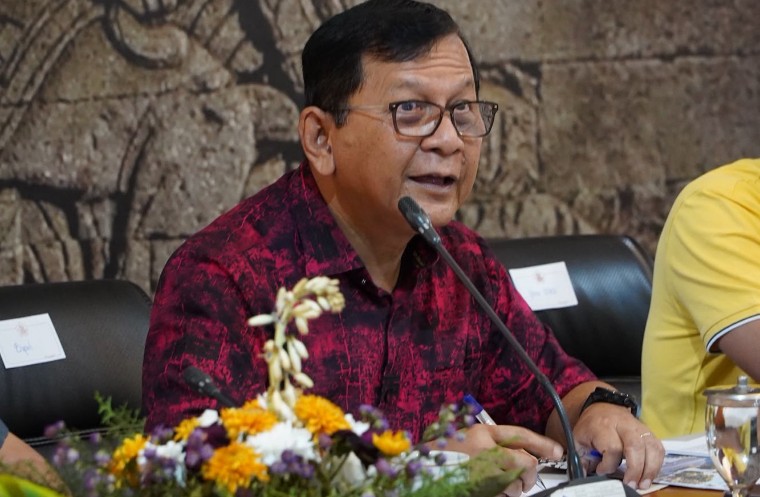 Bupati Buleleng, I Nyoman Sutjidra