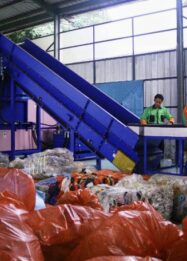 DLH DKI Jakarta Buka 264 Lowongan Padat Karya Penanganan Sampah