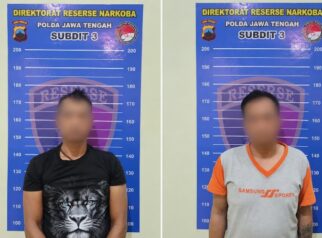 Dua pria berinisial YM (52) dan ASH (47) diringkus