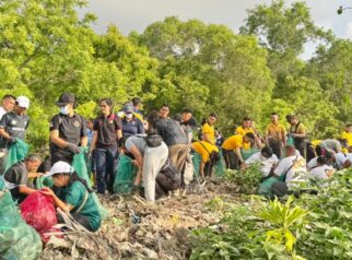 aksi bersih-bersih sampah