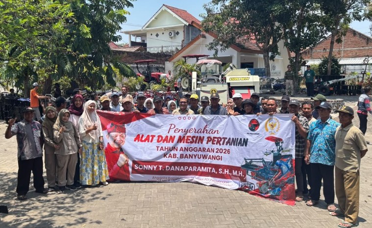 Sebanyak 26 unit alsintan disalurkan kepada 23 poktan di Kabupaten Banyuwangi