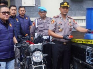 Kapolresta Denpasar Kombes Pol. I Wayan Winaya menyampaikan pengungkapan kasus penyalahgunaan bbm bersubsidi