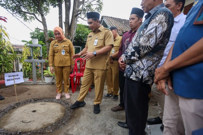 Wagub Jateng, Taj Yasin Maimoen resmi meluncurkan Gerakan Sak Omah Sak Sumur Resapan