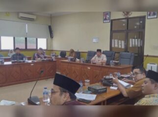 Komisi D DPRD Sidoarjo Bahas Raperda Fasilitasi Pesantren, Soroti Kendala PBG