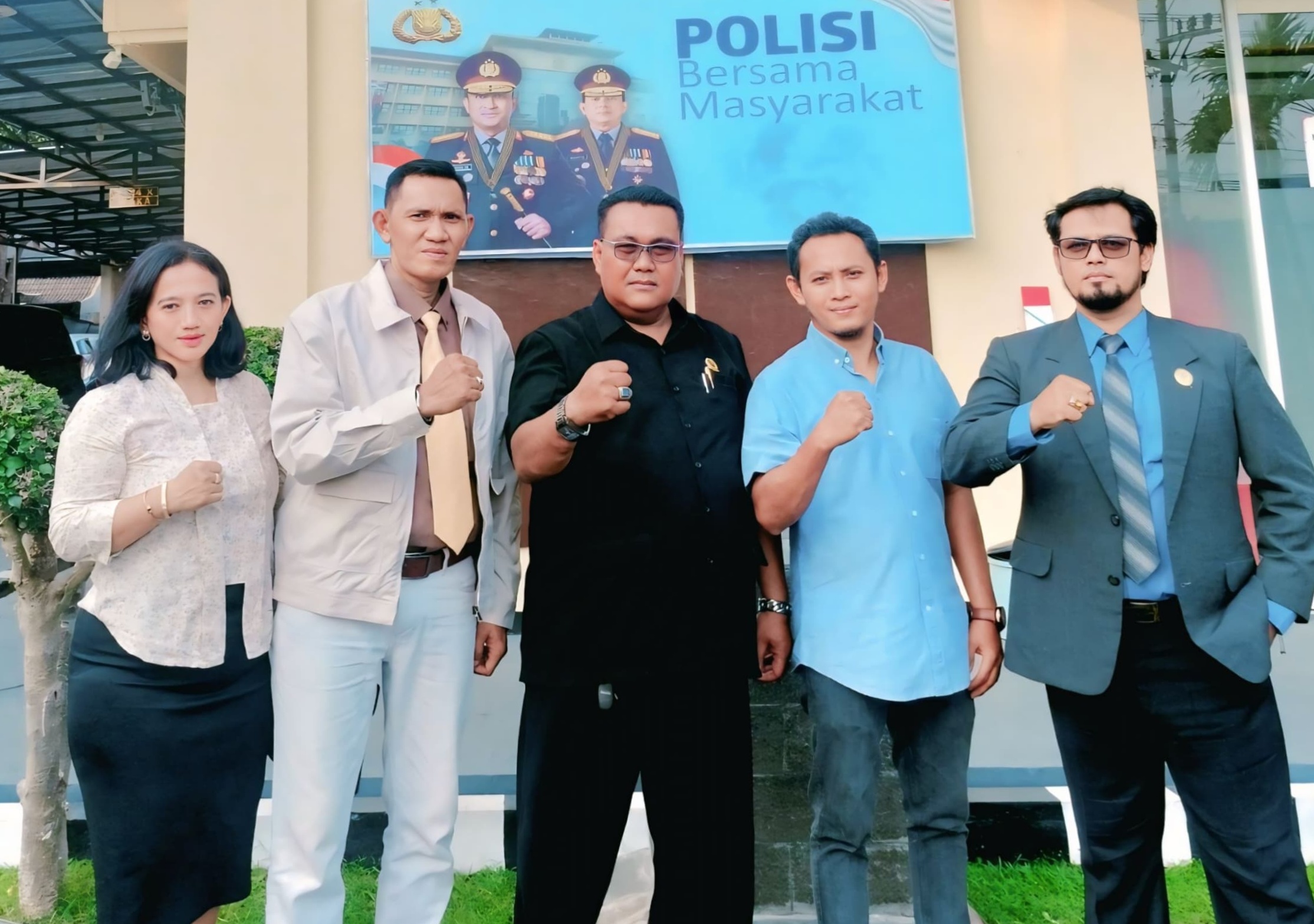 Dua Pekan Sejak Laporan di Buat Terkait Pengancaman, Owner dan Tim Kuasa Hukum Akbar Zoo Datangi Polresta Banyuwangi
