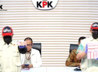 KPK menggelar konferensi pers peristiwa tertangkap tangan dugaan tipikor penggunaan Dana Siap Pakai (DSP)