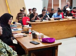 Atasi Kemacetan Pelabuhan Ketapang, Bupati Ipuk Fasilitasi Audiensi Aliansi Sopir Truk di Banyuwangi