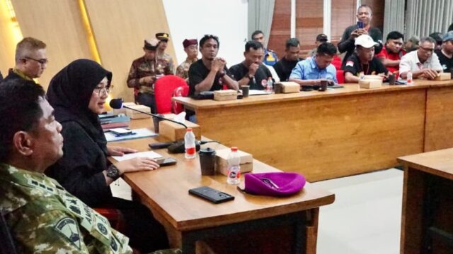 Atasi Kemacetan Pelabuhan Ketapang, Bupati Ipuk Fasilitasi Audiensi Aliansi Sopir Truk di Banyuwangi