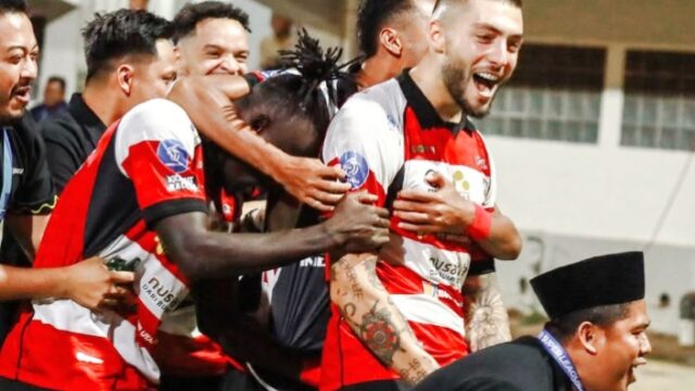 Gol tunggal Madura United sebagai tuan rumah dicetak oleh Dimitar Mitkov