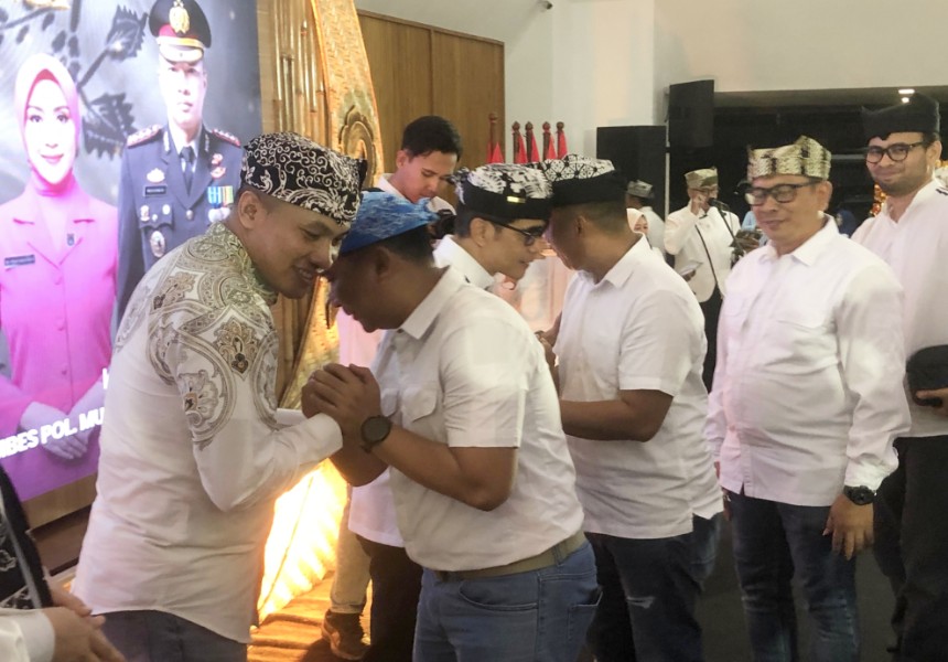Dandim 0825/Banyuwangi, Letkol Arm Triyadi Indrawijaya, S.H., M.I.P., menghadiri acara pisah sambut Kapolresta Banyuwangi