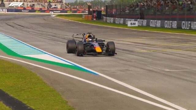 Max Verstappen Rebut Pole Position Pertama