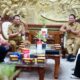 Plt Bupati Pati Risma Ardhi Chandra saat menerima pemain Akademi Persib Pati