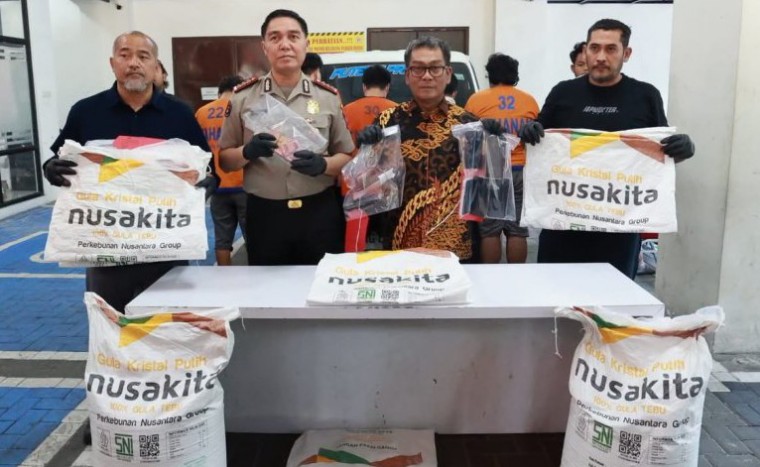 Polda Jatim Ungkap Kasus Dugaan Penipuan dan Penggelapan Gula