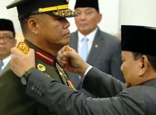 Presiden Prabowo Lantik Jenderal TNI Tandyo Budi sebagai KSAD
