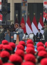Presiden Prabowo Pimpin Upacara HUT ke-81 TNI