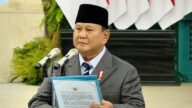 Presiden Prabowo Resmi Lantik Kepala BNPB serta Kepala dan Wakil BPGMN