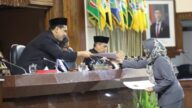 Rapat paripurna DPRD Jateng perda pajak dan retribusi