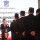 Wali Kota Surabaya, Eri Cahyadi melantik dan mengambil sumpah jabatan 85 pejabat administrator dan pengawas