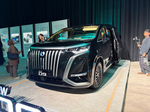 BYD Rilis Danza D9 Baru dan Z9 GT di Indonesia, Support Flash Charging
