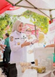Plt. Bupati Klaten, Mahanni Yulindha Pratiwi menghadiri Gerakan Pangan Murah (GPM)