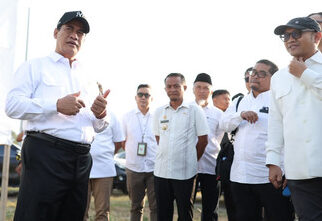 Jaga Pasokan Pakan, Mentan Minta Bulog Siapkan Stok Jagung 250 Ribu Ton
